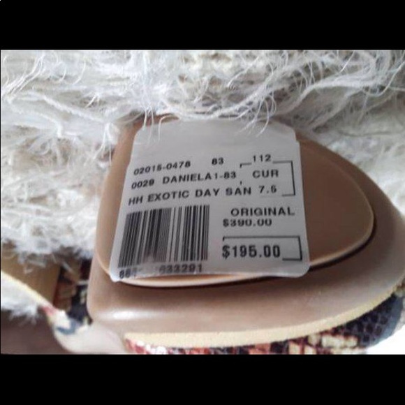 BCGBmaxaziria Daniela HH Exotic Day Sandals! Bundle!$$! - Picture 3 of 9